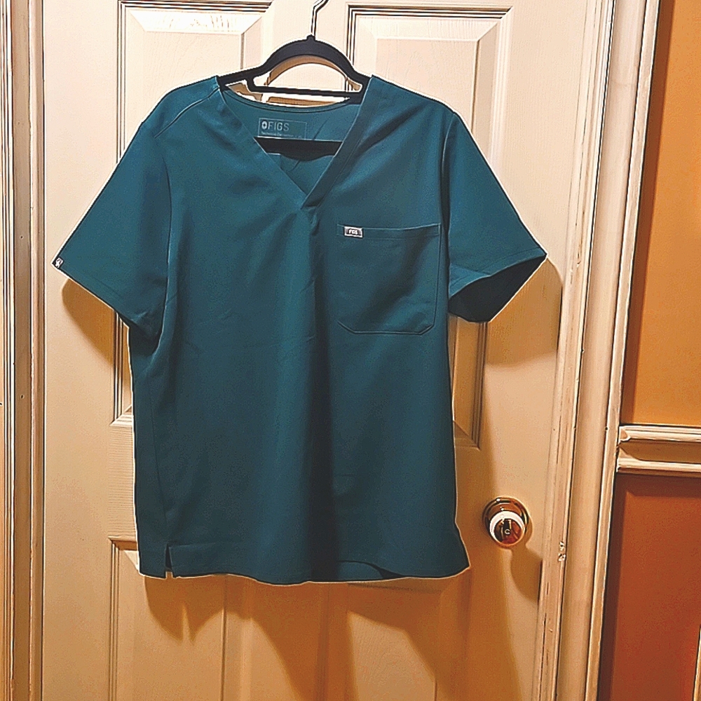 Figs XL one pocket scrub top